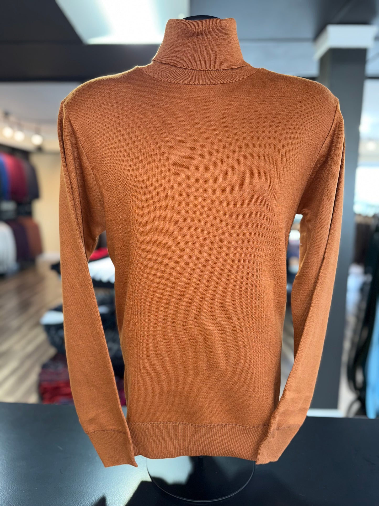 STUDIO FERERA | SF-1804 | TURTLE NECK SWEATER