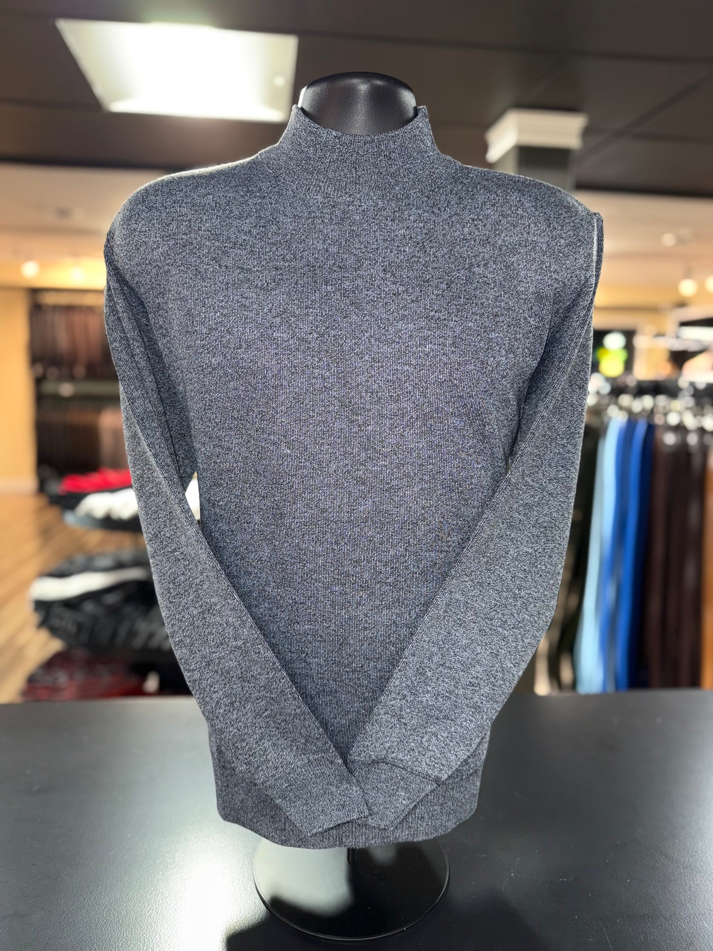 STUDIO FERERA | SF-1806 | MOCK NECK SWEATER